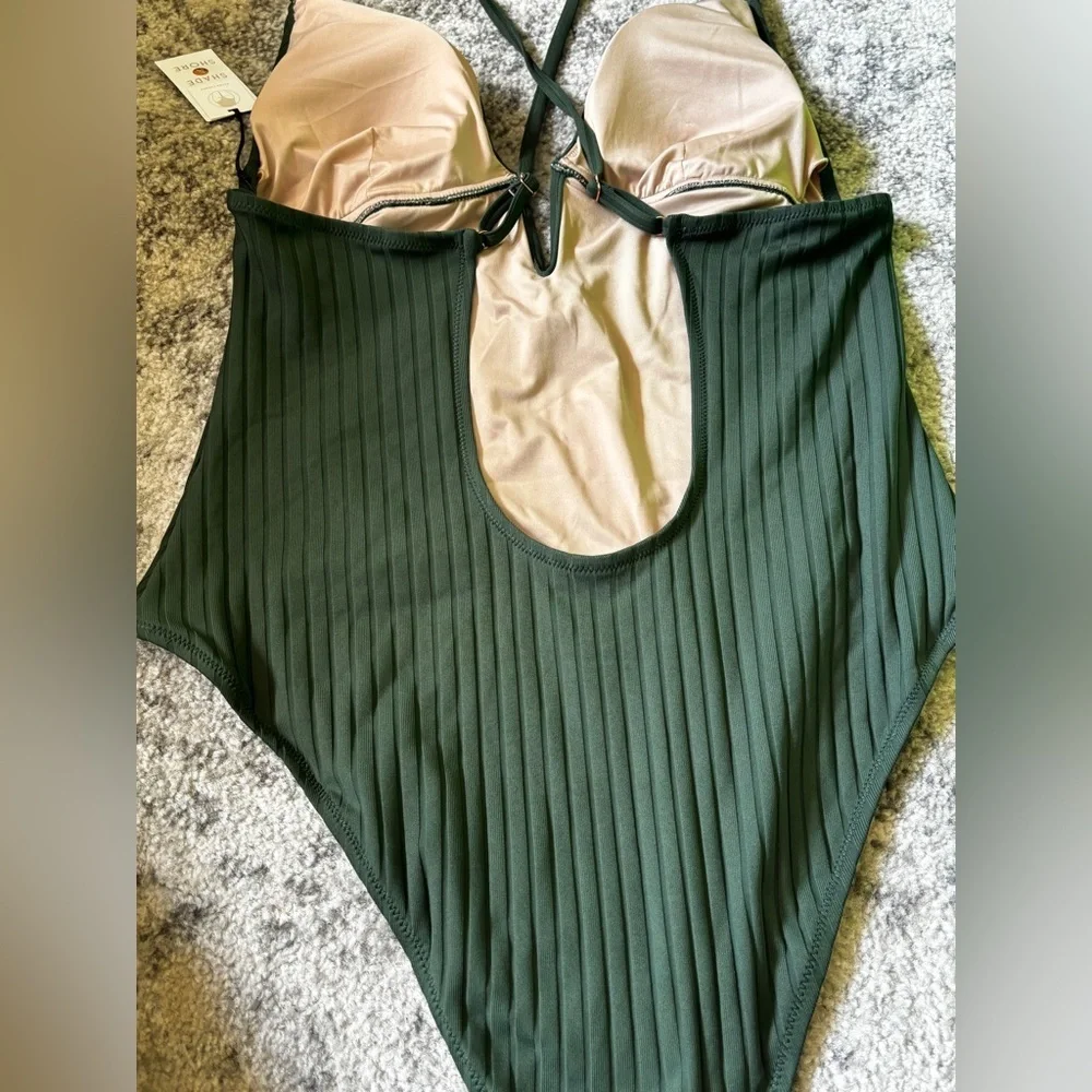 NWT Women's Ribbed Plunge V-Wire Swimsuit Shade & Shore Dark Green Size : XL - Picture 3 of 8